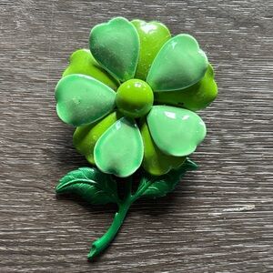 Vintage Green Flower Brooch